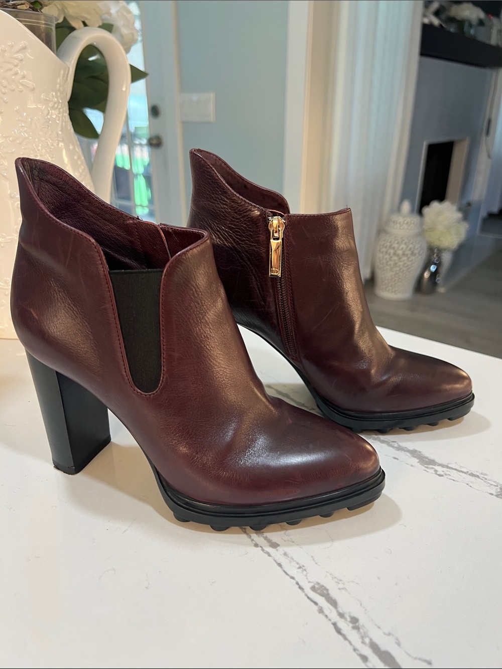 Basconi Italy Women's Burgundy Leather Block-Heel Ankle Boot 37 (6.5/7)